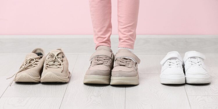 A Practical Parent’s Checklist for Navigating an Online Platform for Kids’ Shoes
