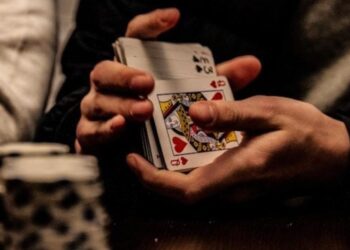 Exploring 3-Player Card Games That Keep You on Your Toes