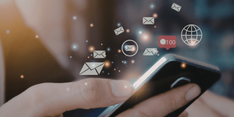 Staying Productive in Australia With Reliable Mobile Connectivity