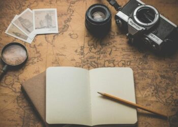 6 Travel Gadgets Any Tourist Needs for a Stress-free Vacation