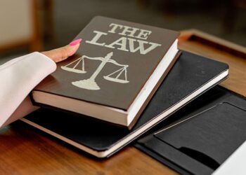 How a Truck Accident Lawyer in Fort Worth Handles High-Stakes Injury Cases