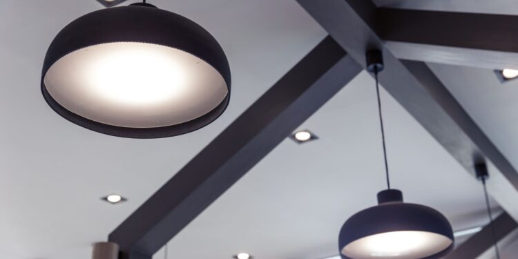 Commercial Electricity Rates Explained in Simple Words: How Much Do Businesses Pay