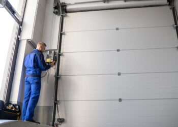 4 Leading Garage Door Repair Services in Houston You Can Trust