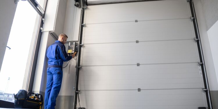 4 Leading Garage Door Repair Services in Houston You Can Trust