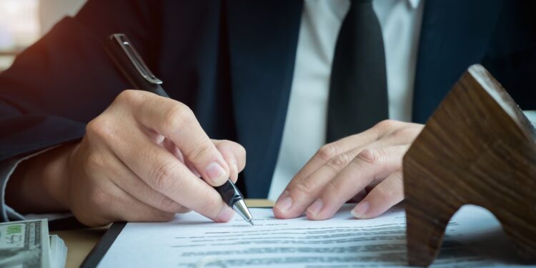 Understanding the Insurance Claim Process: A Step-by-Step Guide