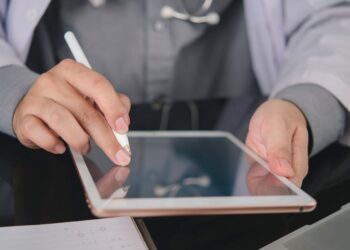 Scalable EMR Platform for Growing Healthcare Teams