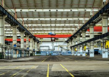 How Factories Thrive in a Digital World with Clear Documentation