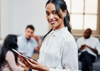 digital transformation strategic planning, avoid digital strategy pitfalls, successful digital deployment, digital planning tips, business digital growth, digital marketing strategy, digital plan execution, digital transformation consulting, technology adoption strategies, digital success factors