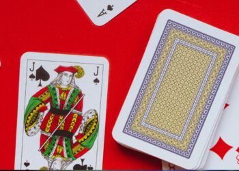 Spider Solitaire: What Happens When You Dive Into This Classic Game