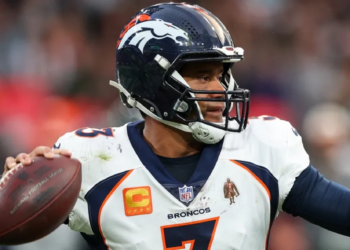 NFL Parlay Picks for Week 16: Our Leading Bets for the Weekend