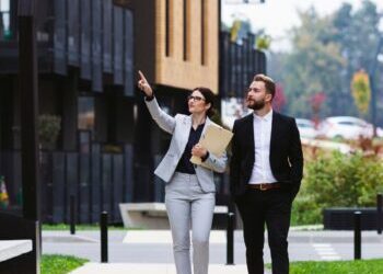 Unlocking Business Success: Exploring the Lucrative Real Estate Opportunities in London